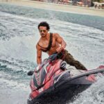 Tiger Shroff Instagram –