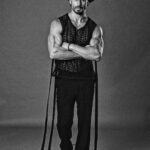Tiger Shroff Instagram – 🎩🦍🖤 @trishasarang @theanisha @lineoutline.in