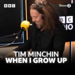 Tim Minchin Instagram - “When I grow up…” 🎶 A special performance from the brilliant @timminchin on Breakfast 🧡