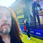 Tim Minchin Instagram – Anyone else at the O2 for EJ? 😍 
Very excited.