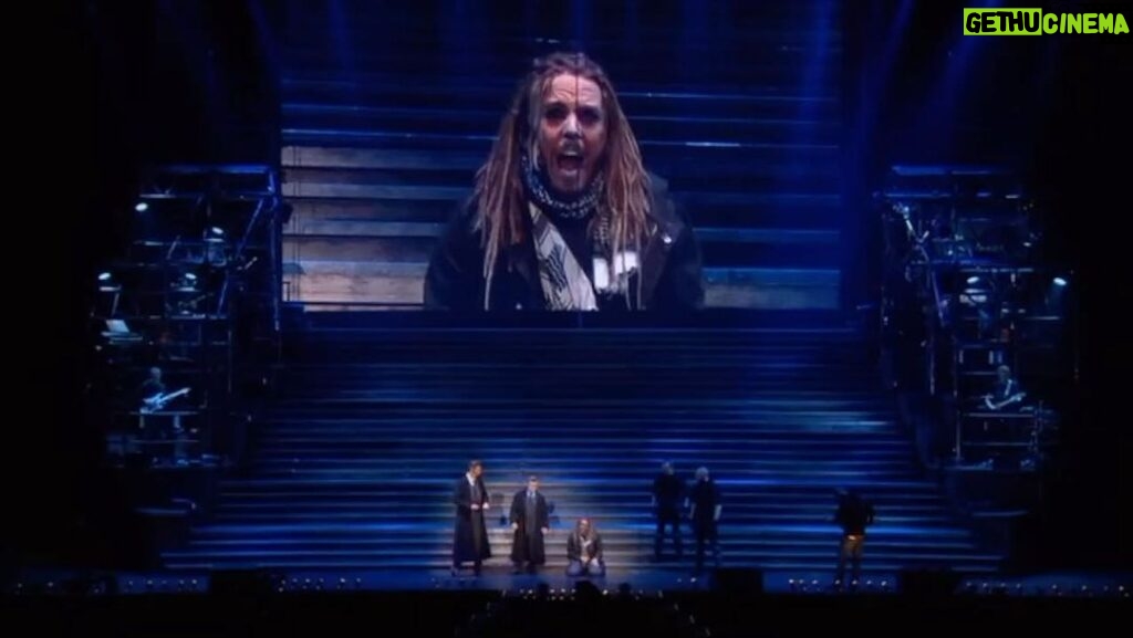 Tim Minchin Instagram - I might just keep posting these all Easter. 🐣✝️✡️💟🙏 Hey kids, if you want to sing like this, my advice is… don’t. 😂😬 #JesusChristSuperstar