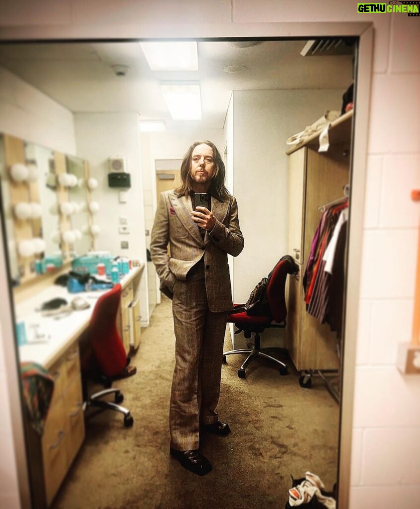 Tim Minchin Instagram - For you who didn’t like the shortie short onesie.