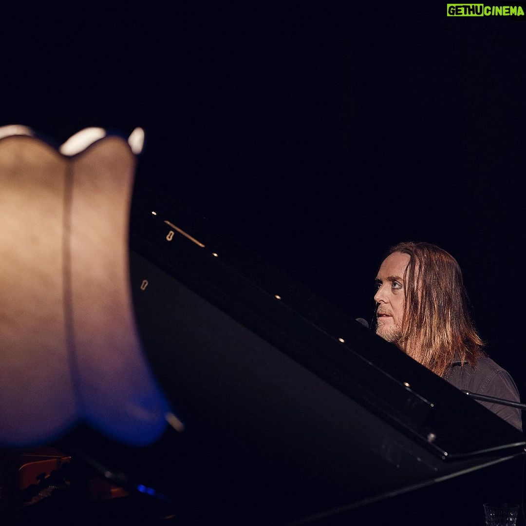 Tim Minchin - 6K Likes - Thank you, Sydney, for a weekend of shows I’ll never forget.
❤️
📷 by @damianbennettphoto