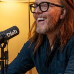 Tim Minchin Instagram - Don’t ✍️ eat ✍️ toast ✍️ before ✍️ getting ✍️ naked ✍️ @timminchin joined @nicholasgrimshaw and @angelacooking to talk semi-nudity, full nudity and bums on Dish from @waitrose. Listen now wherever you get your podcasts!
