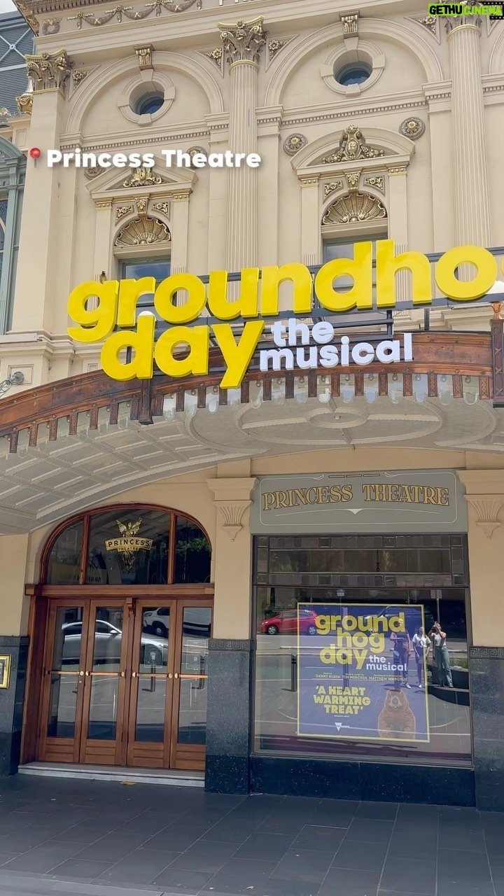 Tim Minchin - 5.3K Likes - Things Melbourne does differently: its theatre scene. Comedian and composer @timminchin shares with us his favourite theatres in Melbourne (and some funny stories along the way!) You can check out Tim’s work in the upcoming @groundhogdayau musical opening in Melbourne this month 🎭
📍@comedy_theatre
📍@princess_theatre
📍@malthousetheatre
📍@artscentremelbourne
📅 See Groundhog Day the Musical @princess_theatre from Jan 24
#Melbourne #Theatre #TimMinchin #EveryBitDifferent