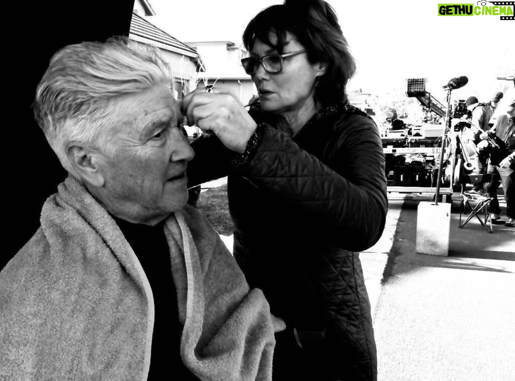 Tim Roth Instagram - Also. On the set of Twin Peaks. @davidlynch gets a trim.
