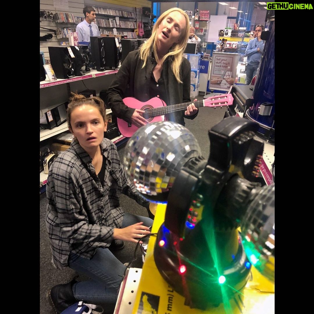 Tim Roth Instagram - Also. Tin Star 3 in the works. Partners in crime! Liverpool. #genevieveoreilly #abigaillawrie