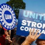Timothy Omundson Instagram – Standing in #solidarity ✊🏻with my brother And sister, #UnionWorkers of the  @uaw.union as they fight the millionaire CEOS and #corporateGeed to  get a fair contract and slice of the pie.  you make the best selling vehicles in the country, you deserve a fair deal HotStrikeSummer.🪧