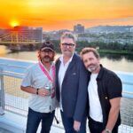 Timothy Omundson Instagram - I’ve been lucky enough to travel the world , doing fandom conventions with these two wonderful friends, @dicksp8jr & @robenedict 35 years of friendship between, us, onstage and off. Im thrilled to be reunited with them in beautiful #Pittsburgh , this weekend for @momentocon Pittsburgh, Pennsylvania