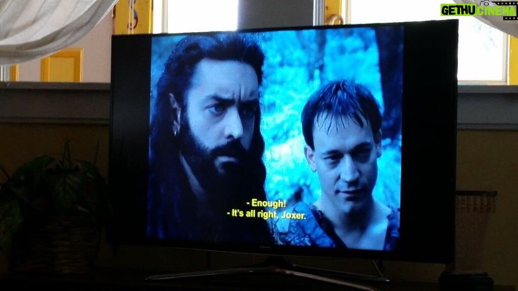 Timothy Omundson Instagram - I’m so looking forward to seeing old friends like this guy, @tedraimi aka JoxerTheMighty, and making some new ones @creationent #Xena Fan extravaganza 💪🏻in just TWO WEEKS at the Burbank airport Marriott