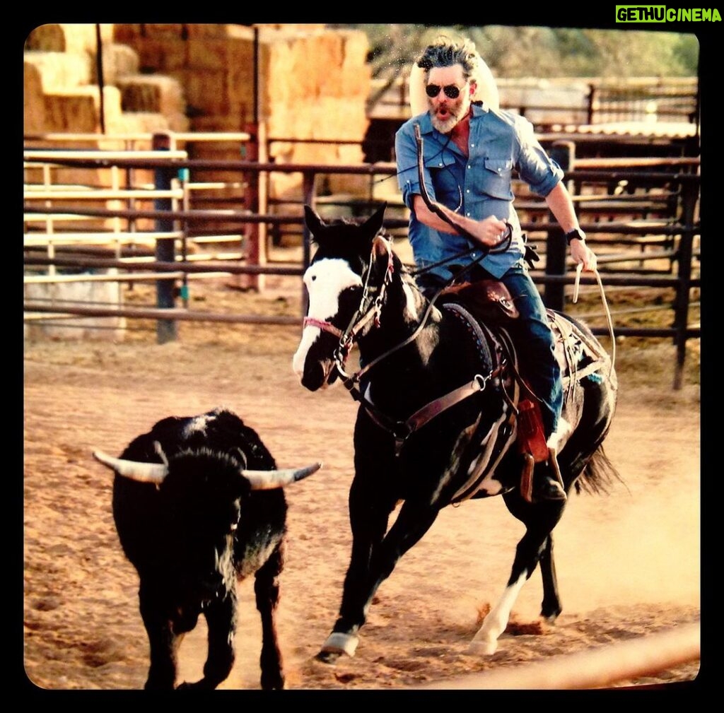 Timothy Omundson Instagram - Riding into 2024 like. #AlwaysKeepFighting , special thanks to @frankturner For providing my Recovery Anthem ❤️💪🏻 White Stallion Ranch, Tucson, AZ