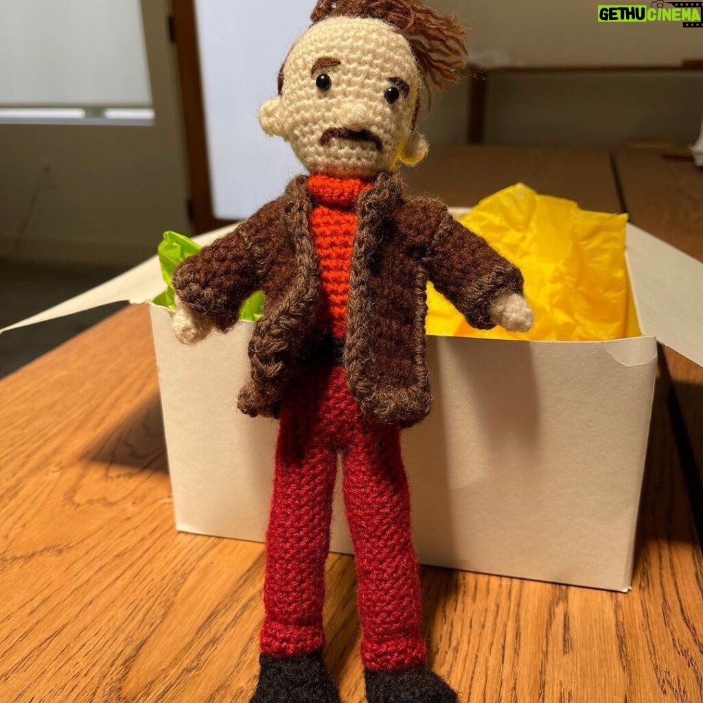 Timothy Simons Instagram - From @auntie_ksoo this absolutely unreal Steve Buschemi from Fargo crochet doll. It’s stunningly amazing.