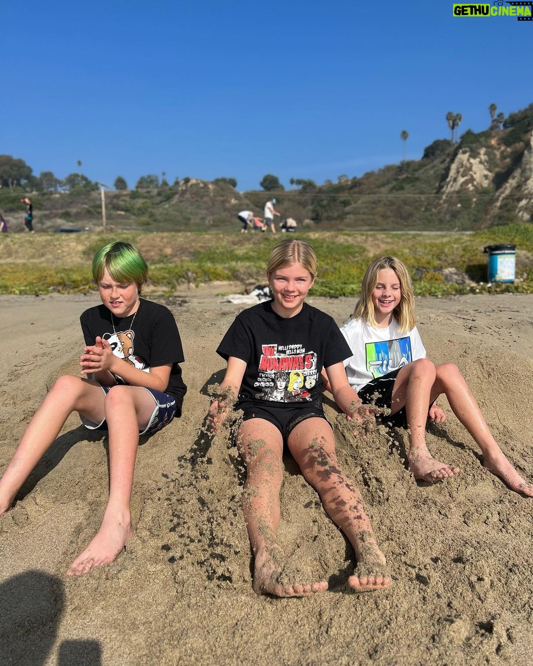 Timothy V. Murphy Instagram - At the beach for a cold plunge yesterday with the wild ocean and the kids😍😍😍