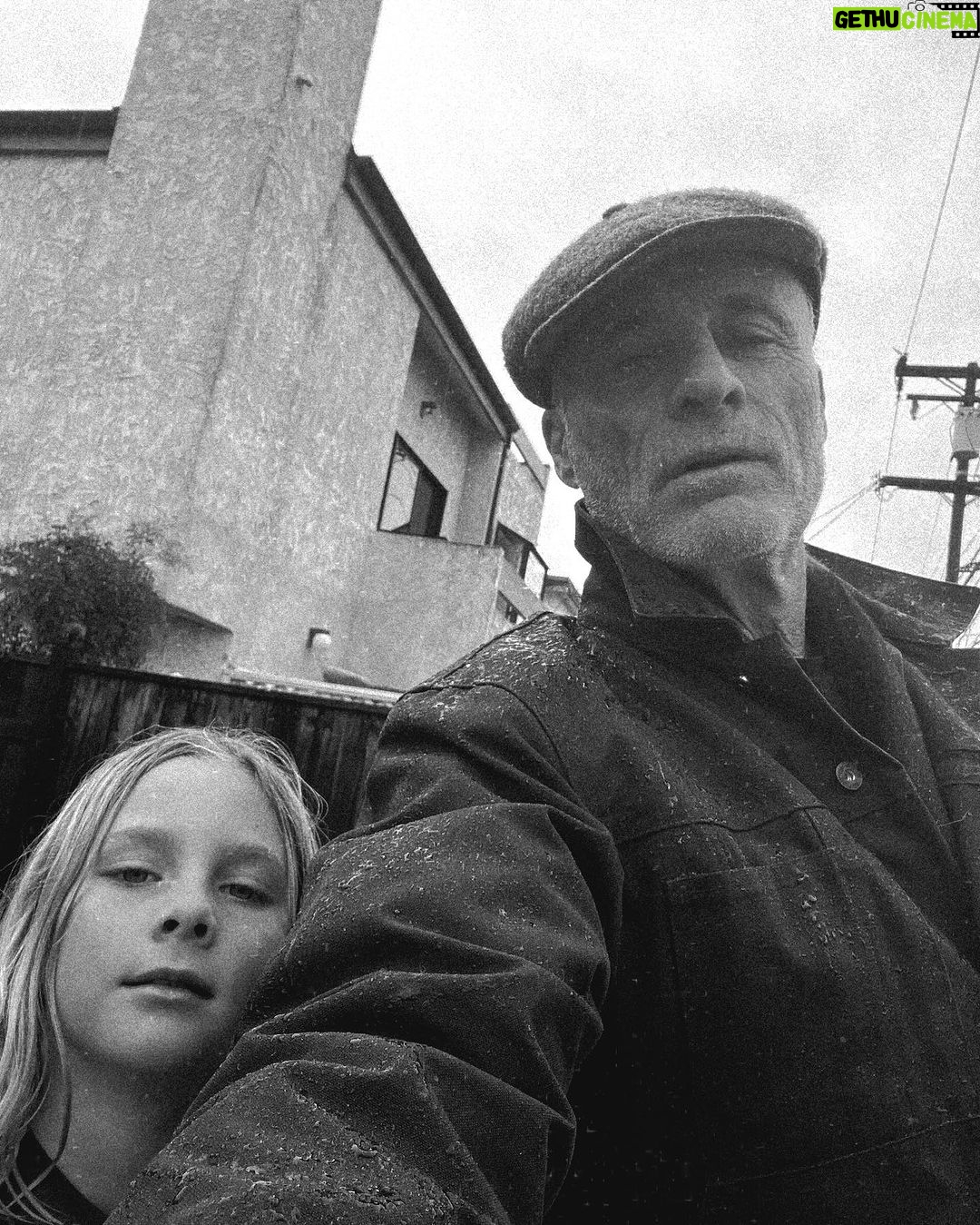 Timothy V. Murphy - 739 Likes - Irish travelers in a foreign land...there's more rain here in California than in my native Ireland ...Tadhg agus Sean #thefureys #irishtraveller