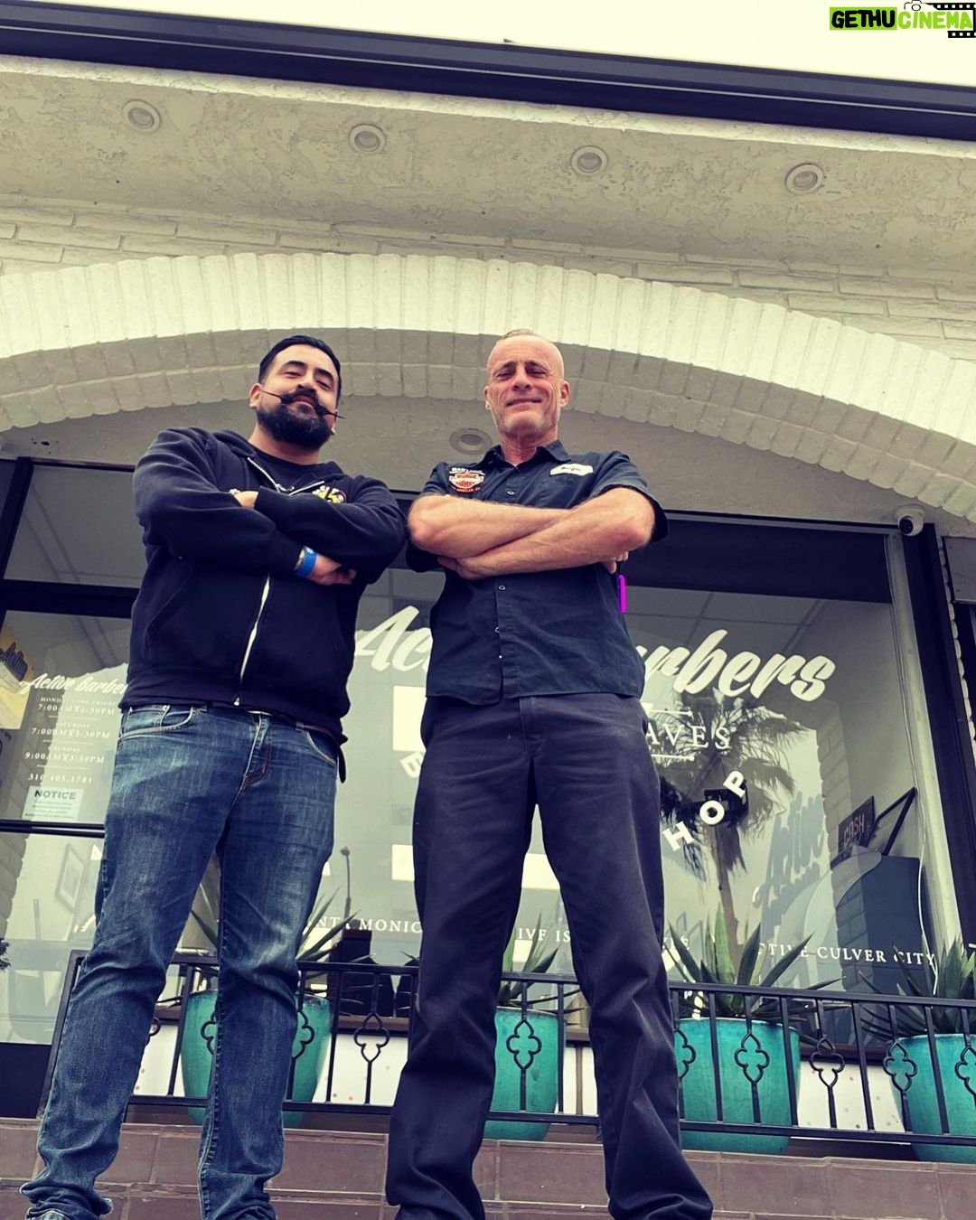 Timothy V. Murphy Instagram - Murph and his barber @ninerbarber @activebarbers ☘️☘️☘️