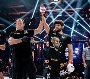 Timur Khizriev Instagram - #идемдальше We go further ✊🏽