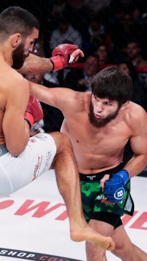 Timur Khizriev Instagram - Khizriev is 𝒓𝒆𝒍𝒆𝒏𝒕𝒍𝒆𝒔𝒔! ⚡️️

Undefeated featherweight prospect Timur Khizriev faces off with Richie Smullen in Chicago! 🔥

#Bellator297 @MonsterEnergy Prelims fueled by @SuperiorGrocers
📺️ THIS FRIDAY on @YouTube