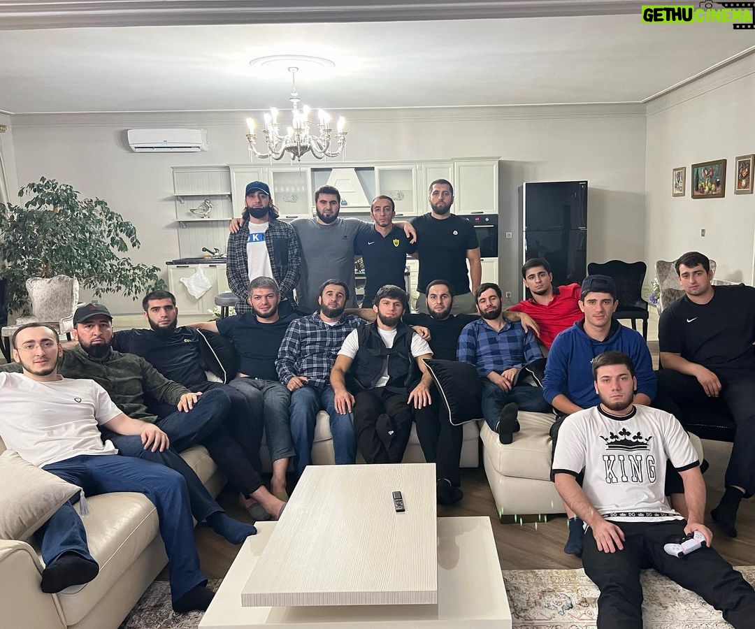 Timur Khizriev Instagram - 🏠 Махачкала Ленина