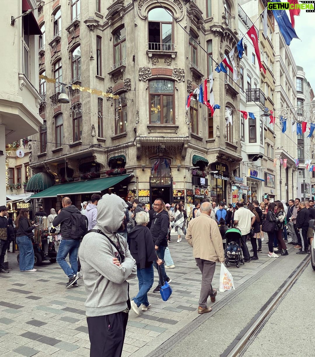 Timur Khizriev Instagram - В городе Zuma Istanbul