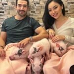 Tina Guo Instagram - Having coffee ☕️ with sweet baby pigs = perfect Sunday morning in Tokyo 🐷🩷 Piggy Heaven at @mipigcafe in Meguro, Tokyo Mipig +cafe