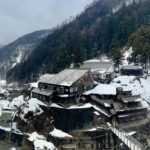 Tina Guo Instagram - Yesterday’s adventure: Shinkansen 🚄 Bullet Train from Tokyo to Nagano, bus from Nagano Station to the bottom of the mountain, 1 mile hike up a slightly icy path to monkey heaven 🏔️ 🐒❤️ 地獄谷野猿公苑 (Jigokudani Snow Monkey Park)