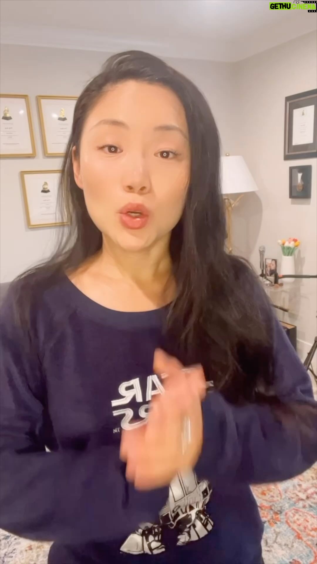Tina Guo Instagram - ๐ก Donโt fall for it! May karma bite you in the behind, scammers ๐ Huntington Beach CA - Surf City USA