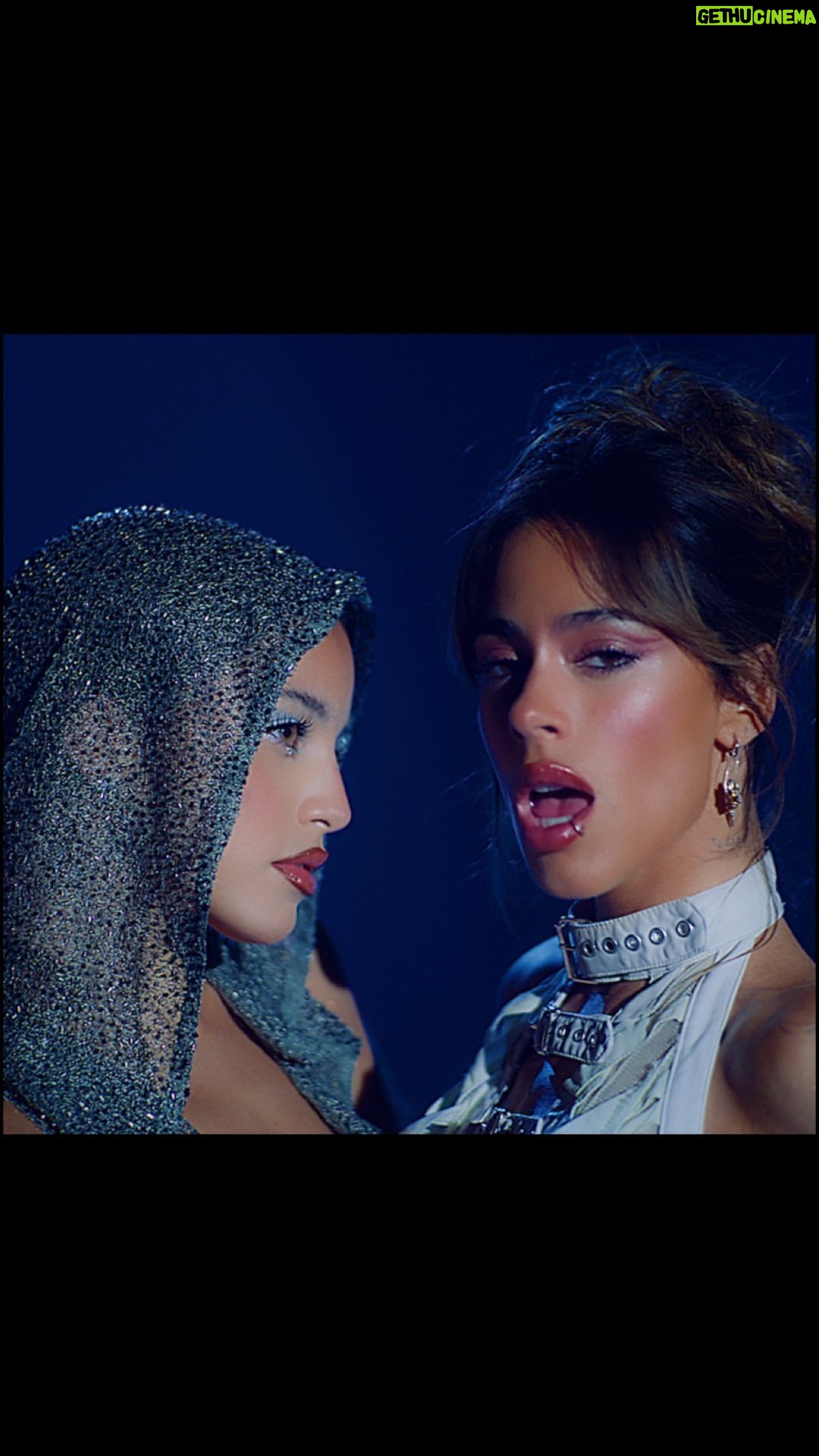 Tini Stoessel Instagram - hoy vos vas a conocer, la versión original ଘ(੭ ˘ ᵕ˘)━☆゚.*・。゚ᵕ꒳ᵕ~ 。・:*:・゚⭐️