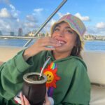 Tini Stoessel Instagram - 1. mate, playa, sol. q linda combinación y q lindo recuerdo 2. prueba de vestuario 3. en gira💘 4. tattoo 5. llorar también hace bien, y las cosas no tan lindas te terminan haciendo más fuerte 6. elenita d mi vida, q regalo haberte encontrado 7. nanita hace 13 años q nos conocemos, q lindo camino y cuantos aprendizajes q tuvimos. gracias💞t quiero 8. JUPI 9. beboteando un poquito 10. equipo de gira festejando. gracias por ser tan increíbles y por dejar el alma en cada show los quiero y les agradezco desde lo más profundo d mi corazón