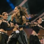 Tini Stoessel Instagram - GRACIAS VIÑA POR LA NOCHE Q NOS HICIERON VIVIR🇨🇱🥹 GRACIAS POR TANTA ENTREGA Y AMOR. TODAVIA SIGO SIN PODER CREERLO. FUE UN SUEÑO HECHO REALIDAD❤️ gracias a todo mi equipo por ser tan apasionados y dejar todo arriba del escenario, lxs amo. esperamos volver muy pronto Chile❤️❤️❤️❤️❤️❤️🇨🇱🇨🇱🇨🇱 Quinta Vergara Viña del Mar