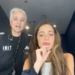 Tini Stoessel Instagram - ni las palabras, ni las fotos, ni los vídeos son suficientes para poder describir lo q significó este año para mi… solo agradecerle a dios, porq cuando pensé q no iba a poder salir de momentos de mucha tristeza, pude, y como les dije, todo eso me termino haciendo más fuerte. no solo eso si no q me acercó aún más a las personas q amo, nos unimos más y más. gracias, gracias por estar a mi lado, por tanto amor en momentos q quizás ni siquiera se imaginaban q estaban sacándome una sonrisa. gracias a la gente, por la incondicionalidad, por hacer q cada show sea único e inolvidable, por estar, por cada carta, por cada gesto. lxs amo tanto. 1. recién llegábamos a misiones para filmar fantasi🦋 2. cumpliendo el sueño más increíble d mi vida. 3. minita hemosa, sabes todo lo q te amo y lo agradecida q estoy d q estés cerca mío. 4. vivir un milagro tan de cerca y seguir teniendo a la persona q tanto amo a mi lado no tiene precio. 5. mamá, guerrera, justiciera, incondicional, te amo desde lo más profundo. 6. martita, esa amiga sabia q llegó a mi vida y ojalá sea para siempre❤️ 7. ya no sabía q foto elegir porq todas son especiales rodri🥹 t amooooooo 8. ARGENTINA CAMPEÓN🇦🇷🤍 9. la hermana q me dio la vida. te amo carola. 10. y con ustedes…no tengo palabras realmente. GRACIAS, gracias por todo. por cada momento q me hicieron vivir, con ustedes crezco y aprendo todos los días. han pasado tantos años y tantas cosas, ojalá el año q viene nos encuentre con toda la música q tengo preparada y q tanto nos une❤️ lxs amo.
