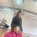 Tini Stoessel Instagram - 1. mate, playa, sol. q linda combinación y q lindo recuerdo 2. prueba de vestuario 3. en gira💘 4. tattoo 5. llorar también hace bien, y las cosas no tan lindas te terminan haciendo más fuerte 6. elenita d mi vida, q regalo haberte encontrado 7. nanita hace 13 años q nos conocemos, q lindo camino y cuantos aprendizajes q tuvimos. gracias💞t quiero 8. JUPI 9. beboteando un poquito 10. equipo de gira festejando. gracias por ser tan increíbles y por dejar el alma en cada show los quiero y les agradezco desde lo más profundo d mi corazón