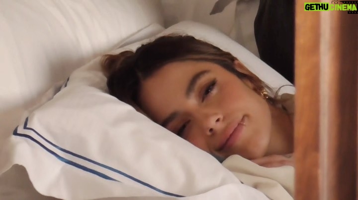 Tini Stoessel Instagram - REGALITO ANTES DE Q EMPIECE LA GIRA POR ESPAรAAAAA๐๐ #LasJordans video con todo mi amor. lxs amo muchooo. MAรANA LA CANTAMOS EN VIVO POR PRIMERA VEZZZ A CORUรAAAA๐ฆ๐ฆ๐๐๐๐๐๐๐ link en mi bio๐
