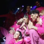 Tini Stoessel Instagram – ÚLTIMO SHOW🥹🩷
gracias Los Angeles por recibirnos d esta manera.
gracias a todxs por el amor, por cada show q vivimos con esta gira.
todo este tiempo va a quedar en mi corazón para siempre💘💘💘
lxs voy a extrañar mucho🥹
siempre q se cierra una etapa, se abre una nueva, y estoy muy emocionada por compartirla con ustedes. 
gracias por formar parte d mi vida, lxs amo🩷 Los Angeles, California