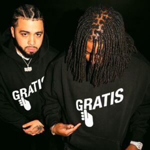 Tizzo Instagram - GRATIS 
GRATIS est disponible!
Quantités limitées et disponible seulement une semaine!

5 modèles exclusifs sortent!

Disponible en précommande sur le site de @centrall.ca et dans toutes leurs succursales. Les pré-commandes en magasins auront une surprise avec leurs commande.

GIVEAWAY
Pour la sortie nous tirons 5 morceaux (un de chaque dans ta taille)

Tag 2 amis et share le post pour participer.

Tirage ce Jeudi

Design: @oodvng et @shreezfbv 
📸 @ssam_lord @rblmanrs.ssam 

#gratis #projetmf #centrall #canicule #shreez
