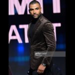 Toby Sandeman Instagram - The ENERGY when I hit the main stage of the REVOLT Summit x AT&amp was Incredible. When y’all show me that much loveeee, you know Ima act up!!! Hahaha Styled by: @mr_baldwinstyle & @courtney.arringtonbaldwin Jacket by: @musika Grooming: @shenellemayssmith Thank you @vpbossladyy for the footage. 🎥 Revolt Summit