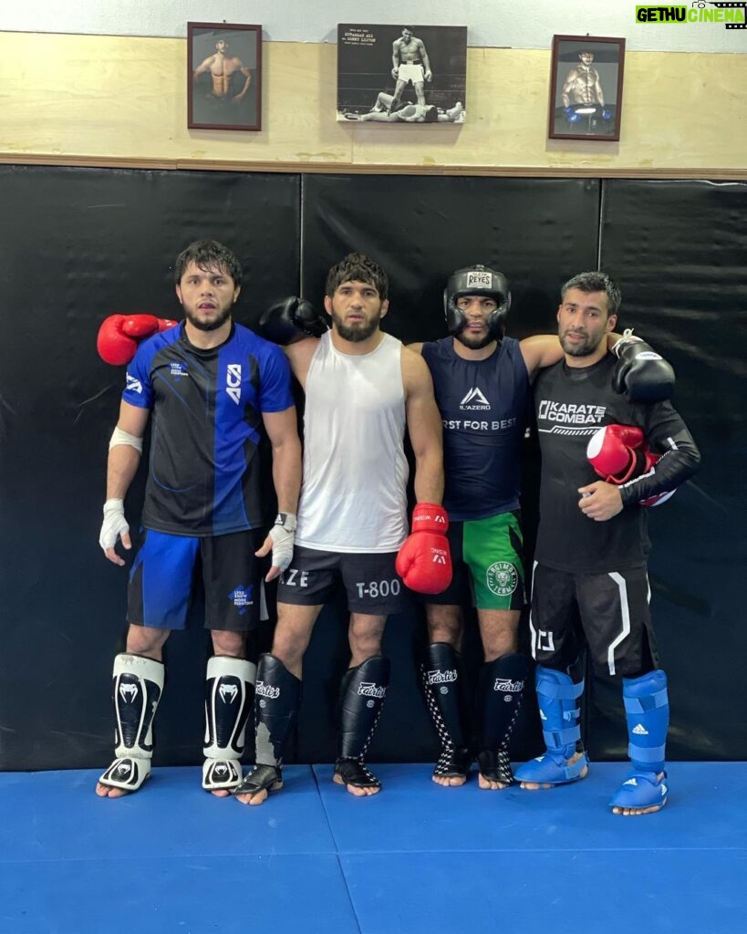 Tofiq Musayev Instagram - After hard sparring 🥷🔥 Baku, Azerbaijan