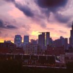 Tolga Karel Instagram - #sunrise #chicago Morning mood 🇺🇸 Acorn lofts (O'connor)