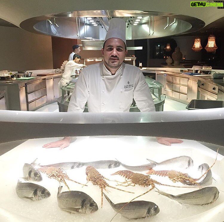 Tolga Karel Instagram - amazıng Master Mohammed 🙏🏻🙏🏻👍🏻 this Area's seafood really perfect #casablanca #morrocco Bleu Restaurant, Four Seasons Hotel Casablanca