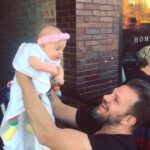 Tolga Karel Instagram - illaki diyoki beni Zıplat 😬😬 Zıplat Zıplat Zıplat ☺☺🙏🏻 ya arkadaş tamamda ben senin baban'ım yani ne biliyim aramızda bir mesafe bir baba - kız ilişkisi bi jenerasyon farkı falan ☺🇺🇸🙏🏻🙏🏻 finalde Tolga eşittir = monkey 🐒 = kazanan Mia oldu yine 😏 #babymia Chicago, Illinois