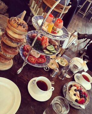 Tolga Karel Instagram - 