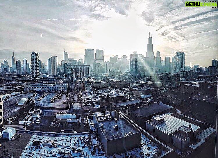Tolga Karel Instagram - Chicago Loop