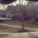 Tolga Karel Instagram - Kapının önüne Karavan'nını koymak Amerika'nın özgür ruhunu temsil ediyor aslında doğal içten Özgür ve samimi bayıldım 👏🏻👏🏻😊🇺🇸😍 Chicago, Illinois