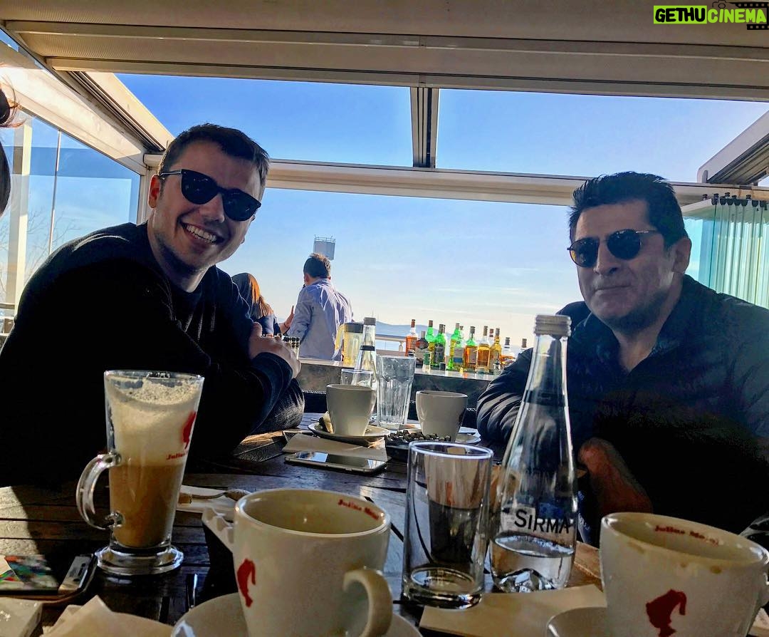 Tolga Sarıtaş - 412.9K Likes - #pazargibipazar
