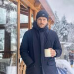 Tolga Sarıtaş Instagram –