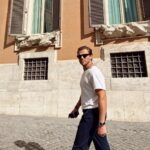 Tolga Sarıtaş Instagram –