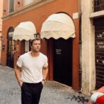 Tolga Sarıtaş Instagram –