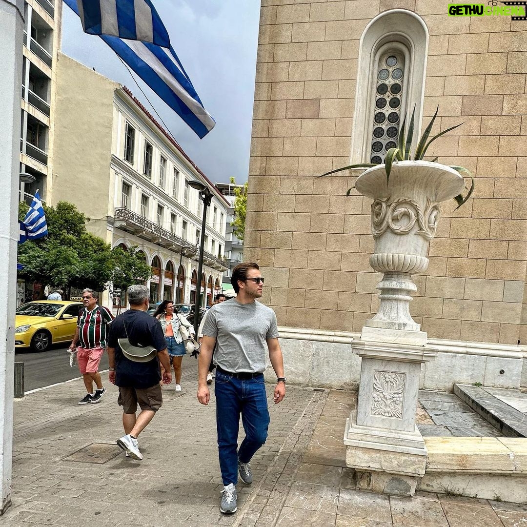Tolga Sarıtaş - 336.1K Likes -