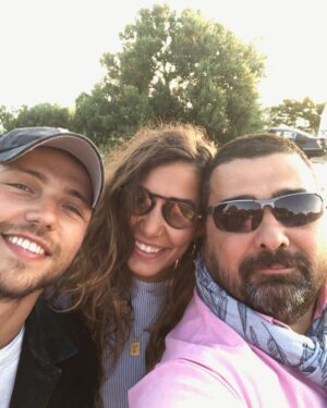 Tolga Sarıtaş Instagram - Yaşamın hakkını çok güzel verdin be canım Köknarım.. ❤️
Senden sonrası tufan…