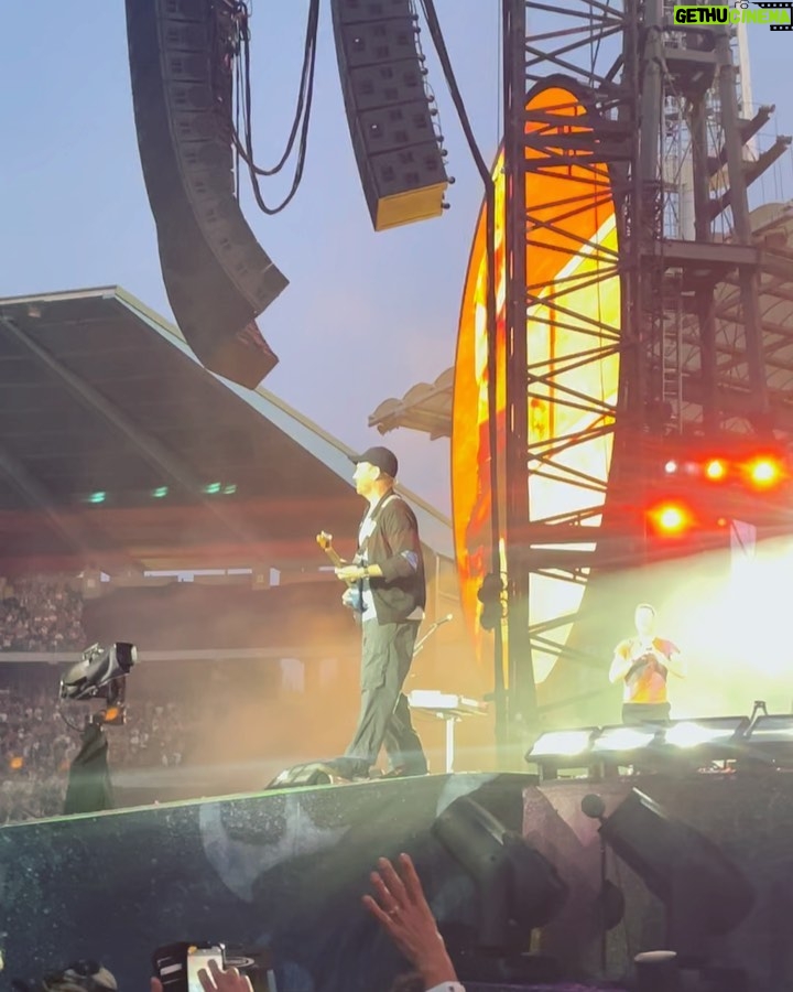 Tolga Sarıtaş Instagram - Magical night , magical experience.. #coldplay