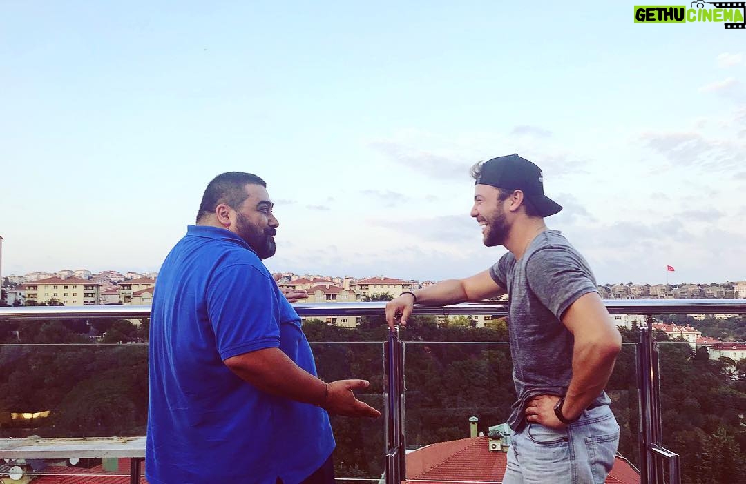 Tolga Sarıtaş - 417.7K Likes - TheKök.